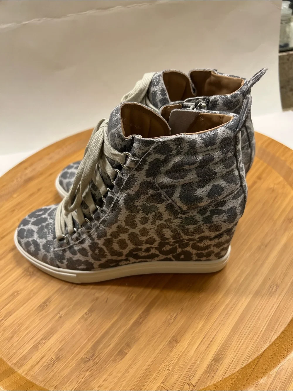 Linea Paolo Fenton Wedge Gray Leopard High-Top Sneakers Size 6 M NWOT